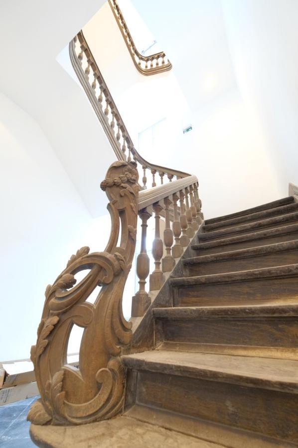 La Maison de la Duchesse de la Vallière Mons Extérieur photo